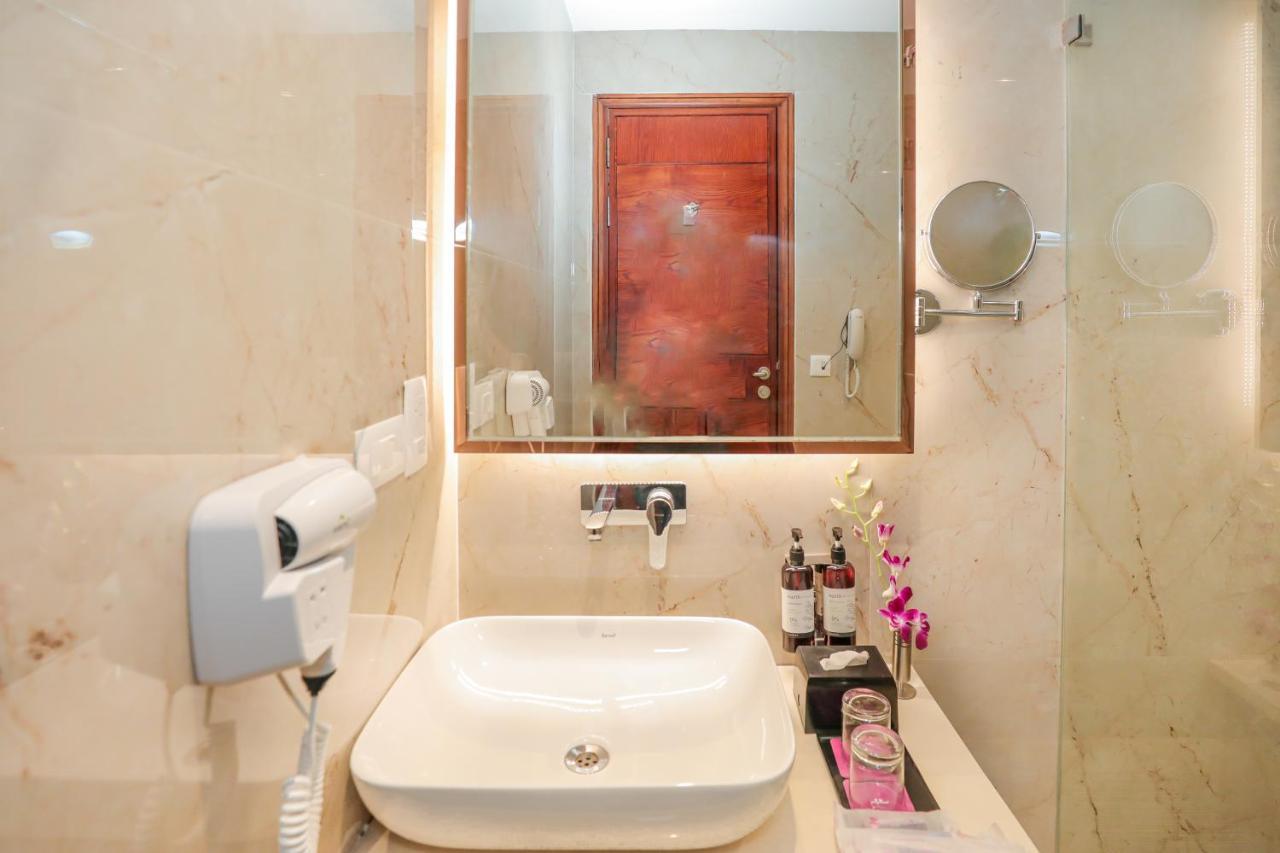 Regenta Place Phagwara By Royal Orchid Hotels Limited Exterior photo