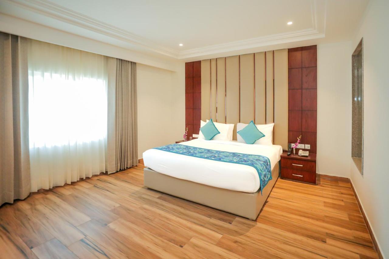 Regenta Place Phagwara By Royal Orchid Hotels Limited Exterior photo
