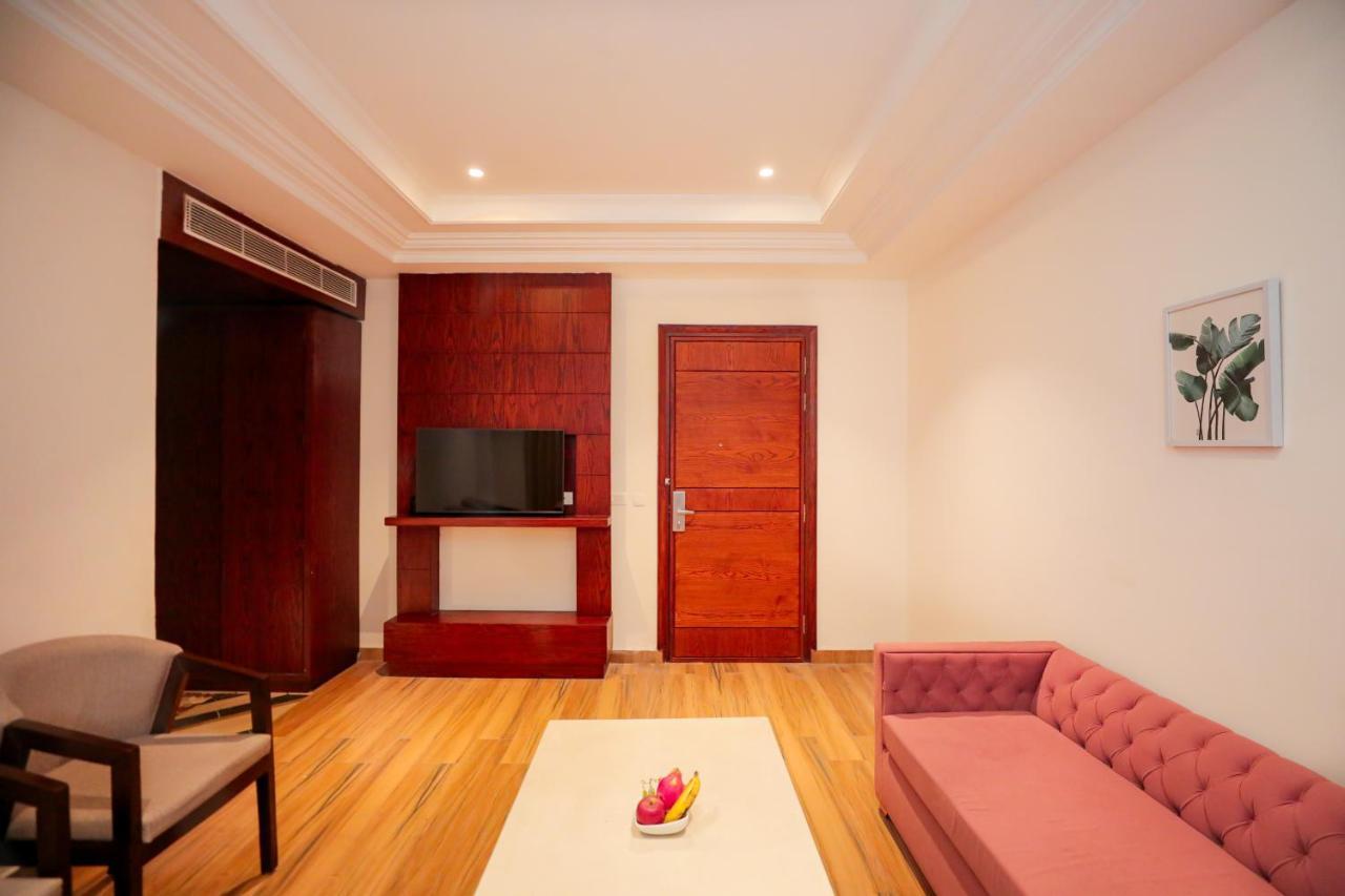 Regenta Place Phagwara By Royal Orchid Hotels Limited Exterior photo