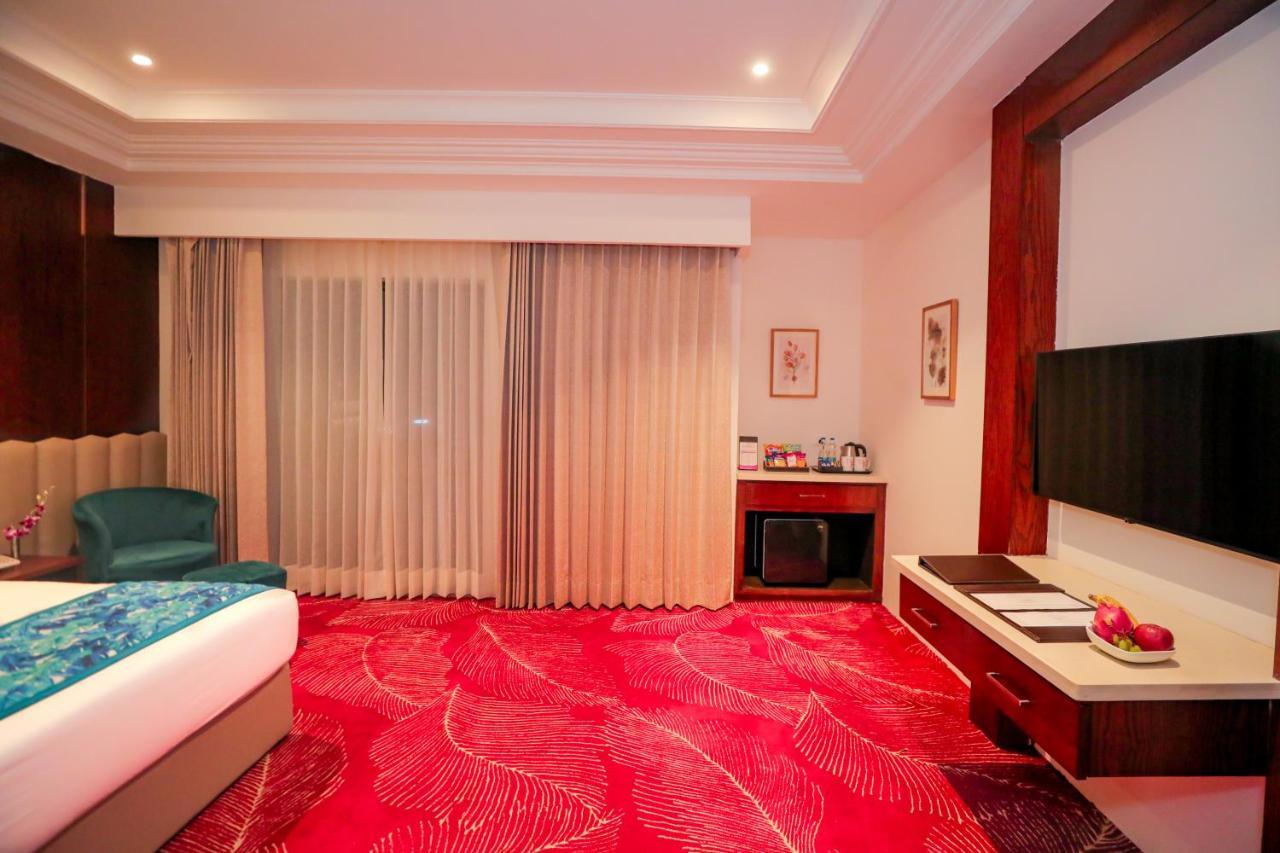 Regenta Place Phagwara By Royal Orchid Hotels Limited Exterior photo