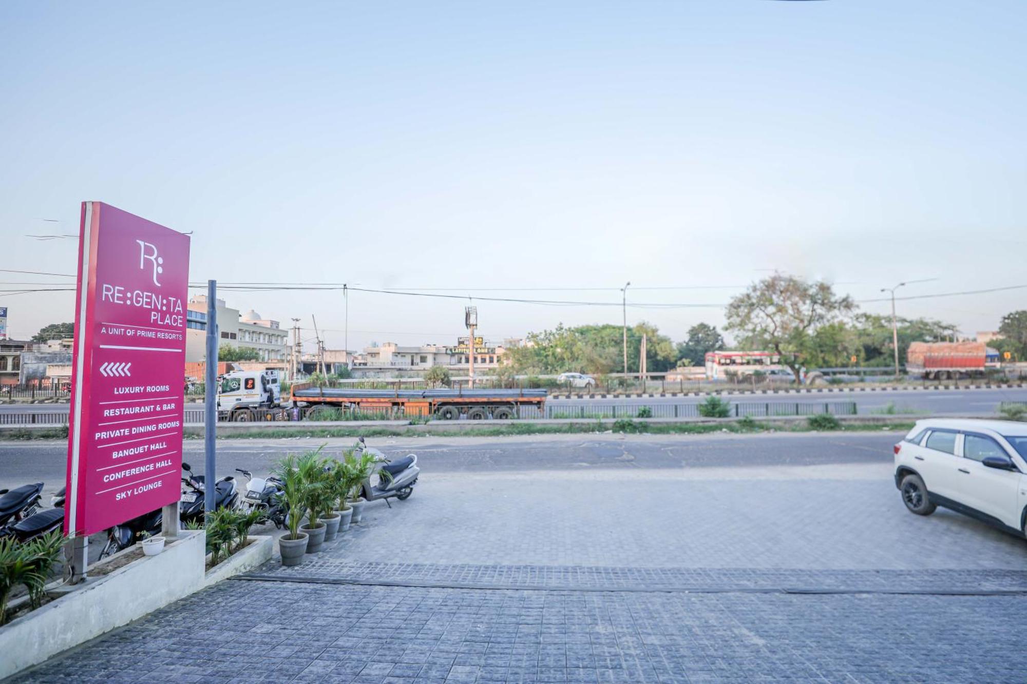 Regenta Place Phagwara By Royal Orchid Hotels Limited Exterior photo